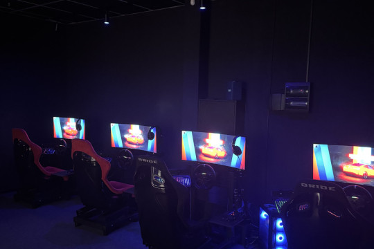 Клуб автосимуляторов М4